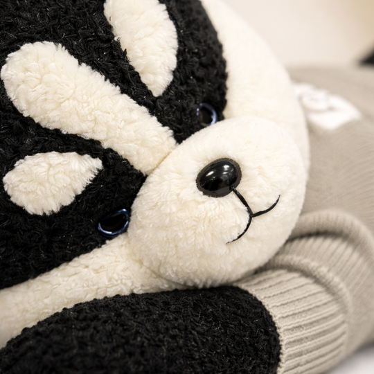 Leona Cuddle Husky Kids Plush Toy — Clean Modern Comfort Buddy